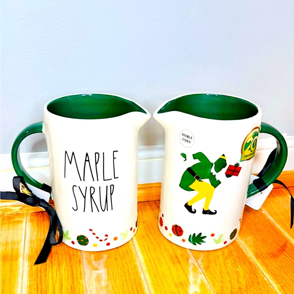 New Rae Dunn Elf 20th
NWT)
anniversary maple syrup mug set of 2